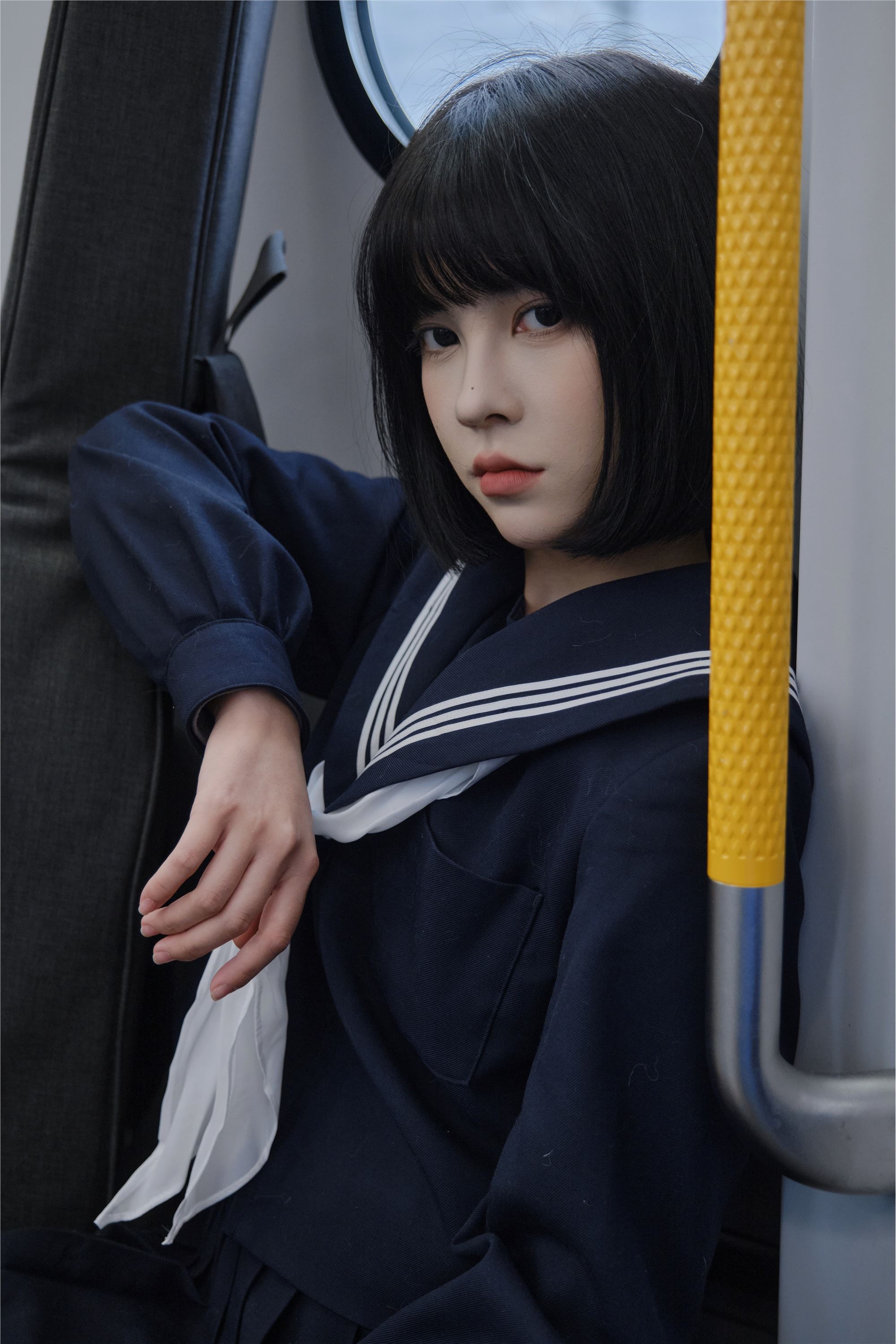 YITUYU艺图语 2025.02.07 列车jk 悲伤薯条555